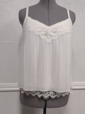 White House Black Market Ivory Lace-Trim Pleated Cami